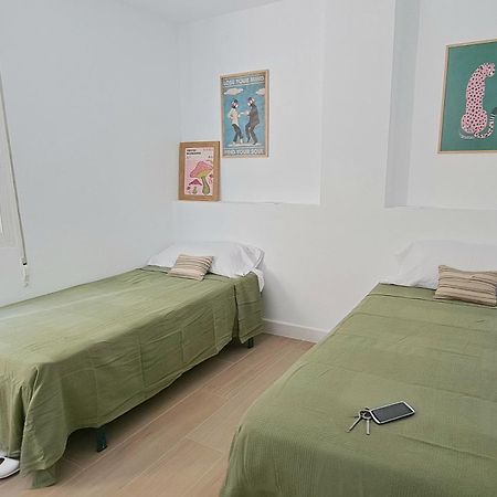 Piso Nuevo Y Luminoso En Valencia Apartment Bagian luar foto